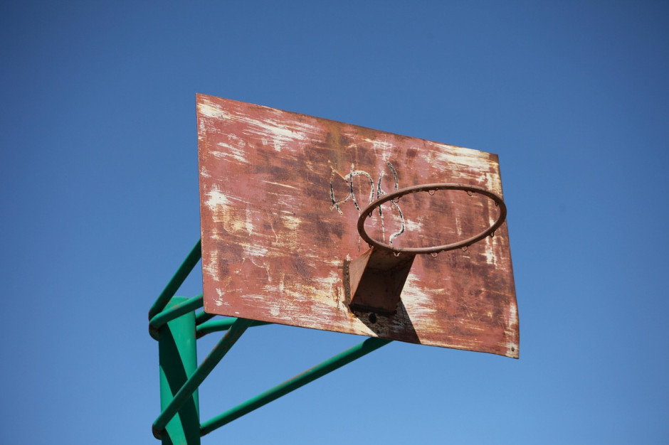 NBA球队邀请徐昕试训！赛季场均11.2分8.1篮板2盖帽，投篮命中率高达75.6% 广州主帅回应：尊重并全力支持徐昕的个人选择